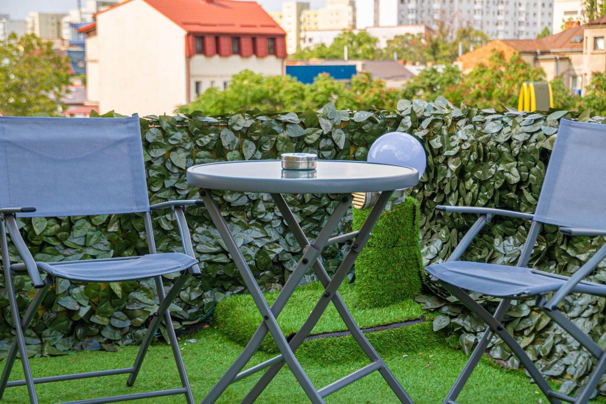 Occidental Wise Transit Hotel Bucarest Exterior foto