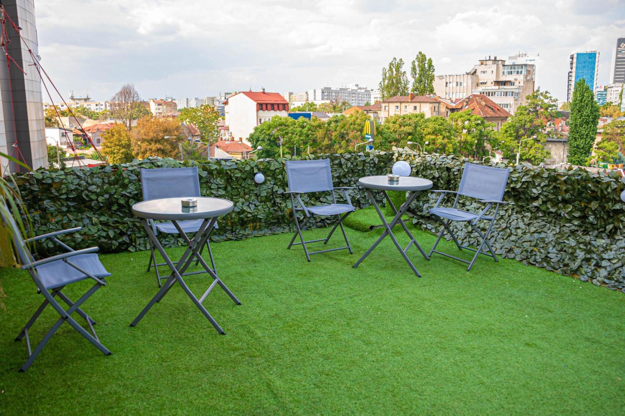 Occidental Wise Transit Hotel Bucarest Exterior foto